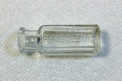 Vintage Early Glass Pharmacy Medicine Bottle Physicians Pineoleum trial bottle
