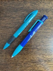 Lot of 2 Drug Rep ZOLOFT & RISPERDAL Collectible Pharmaceutical Pens Working