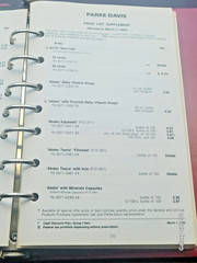 1982 Parke Davis Pharmaceutical Sales Rep Price Guide 7-Ring Binder Catalog VTG