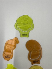 7 Actos MultiColor Paperclips Pharmaceutical Drug Rep Anthropomorphic Rare HTF