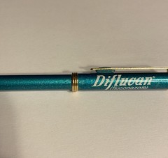 VINTAGE PFIZER ROERIG DIFLUCAN FLUCONAZOLE DRUG REP PEN METAL DRIED INK TAIWAN