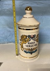 Radix Verat Vir Pharmacy Jar Multicolor Detail Ceramic Apothecary Canister Lid