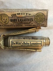 DEWITT’S BABY LAXATIVES LABELED PILL VIAL & ORIGINAL BOX W/ CIRCULAR, Unopened.