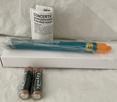 VTG CONCERTA PHARMA DRUG REP LOGO ADVERTISING DOCTOR’S EXAM LIGHT PENLIGHT NEW