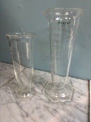 Set of 2 Antique Laboratory Hex-Footed Glass Graduated Cylindar Beakers Pyrex