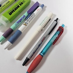 Lot Plastic Pharmaceutical Drug Rep Pens Medical Collectibles