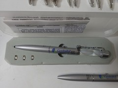 (18) High-End Pharmaceutical & More Advertising Pens Plastic & Metal Some Lights