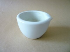 Vintage Porcelain Pestle Mortar by Perfect – 1 Ounce