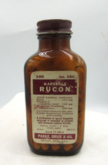 BW – 1950’s Parke, Davis & CO Kapseal Rucon Detroit Mich 4 1/2 “ Medicine bottle