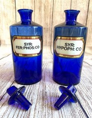 2 x ANTIQUE 1890’s APOTHECARY COBALT BLUE JARS CHEMIST PHARMACY BOTTLES 26cms