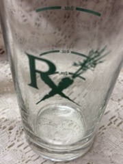 Vtg Beaker Glass Pharmacy Measurement Apothecary RX Science Lab