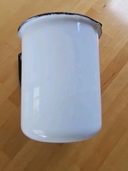 Vintage Enamelware Pitcher White Black Medical Measuring Cup 2000 cc 64 Oz. L@@K