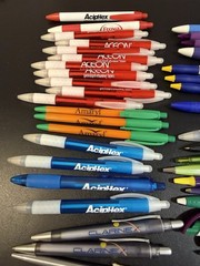 40 VTG Pharmaceutical Drug Rep Pen Lot Y2K Rare AcipHex Zyrtec Avapro Aceon