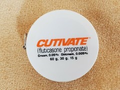 VINTAGE CUTIVATE PRECOSE DRUG REP PROMO MAGNET BAYER GLAXO PHARMACY LOT