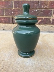 Vintage Eli Lilly Apothecary Jar „Symphytum Officinale“ Ceramic Gilt Trim 8.5″ H