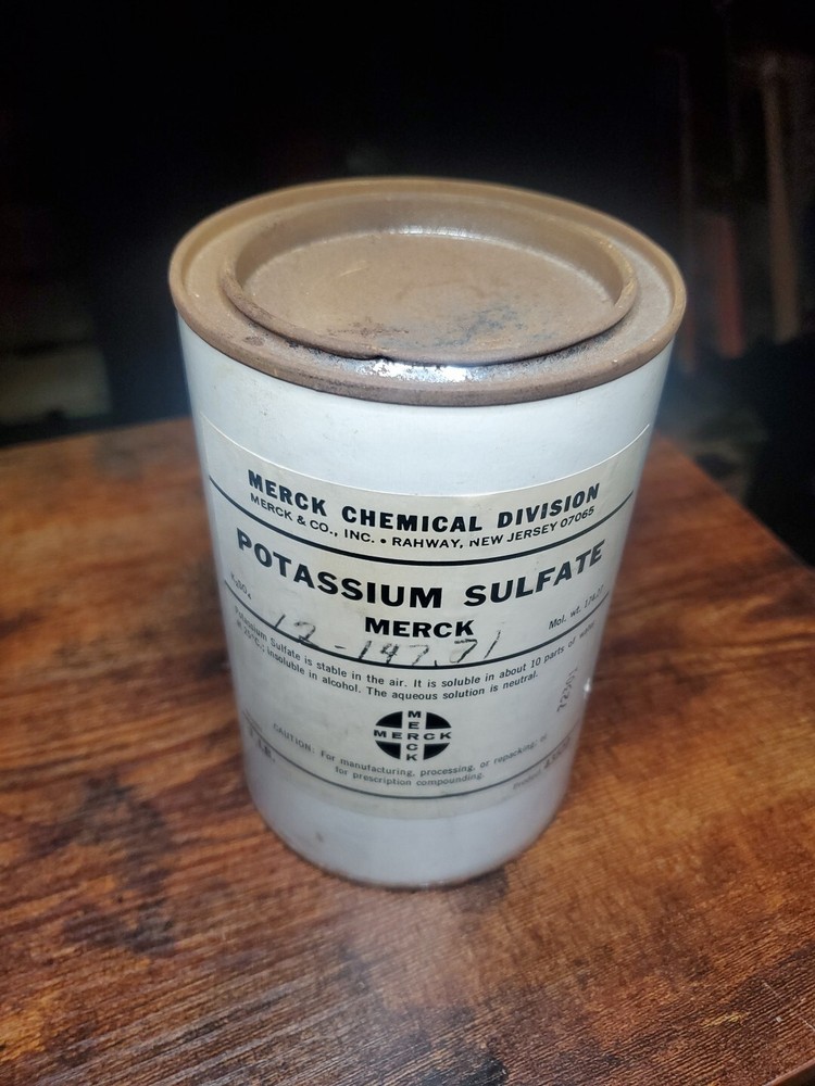 Vintage Merck & Co Potassium Sulfate Sealed Full 1lb Collectible Apothecary