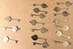 Lot of 17 Vintage Richardson Vicks Co Employee Service Award Keys Charms Numbere