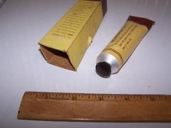 Vintage APC AMERICAN PHARMACEUTICAL COMPANY Zinc Oxide Ointment Tube NEW YORK NY