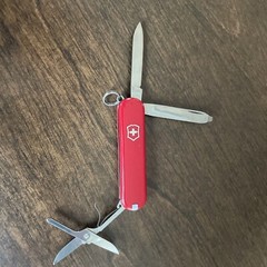 Eli Lilly & Co. Evista Swiss Army pocket knife & Parker ink pen set