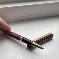 Aricept Donepezil HCl Burgundy Gold Pharmaceutical Collectible Promo Pen
