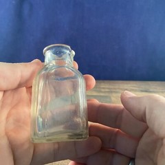 Clear Glass Square Bottle Apothecary Chemical Medical 2Fl Oz 2″ x 1.25″ x 3.5″H