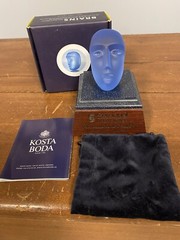 Kosta Boda Blue Head SEROQUEL $500 Million Net Sales MIB *RARE*