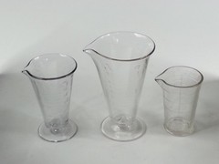 3 Piece Apothecary Clear Medical Measuring Beakers Kodak