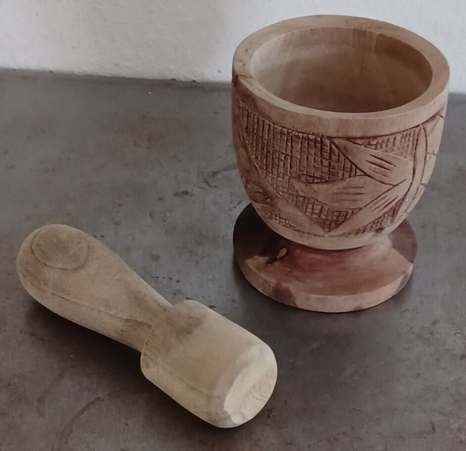 Hand Carved Wood Footed Mortar And Pestle Apothecary Grinder 4.5″ Tall Vintage