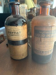 Vtg Gentian Compound (Lilly) and Liquid Peptone (Parke Davis) amber bottles EMPT