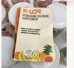 Vintage 1970’s Pharmaceutical Plastic Tumblers w/K-LOR RX Logo | Oranges
