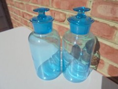 Pr Vintage Blue Glass Apothecary Jars Made in Portugal Ground Stoppers 8 3/8″