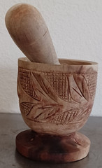 Hand Carved Wood Footed Mortar And Pestle Apothecary Grinder 4.5″ Tall Vintage
