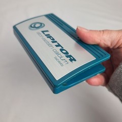 Vintage Lipitor Astorvastatin Refrigerator Magnet Clip Pharmaceutical Drup Promo
