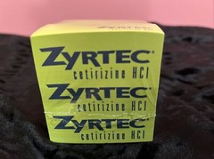ZYRTEC Post It Notes Advertising Pharmaceutical Block Promo