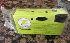 Zyrtec Rewards 35 mm Flash Camera Pharmaceutical Promo Circa 2006 12 Exposures