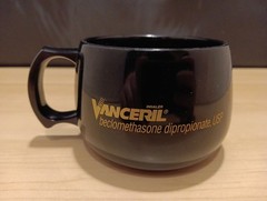 Vintage Vanceril Inhaler Drug Rep Advetising Promotional Black Plastic Mug