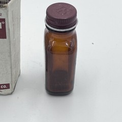RARE Camoquin Parke Davis Malarial Amber Glass Medicine Bottle EMPTY