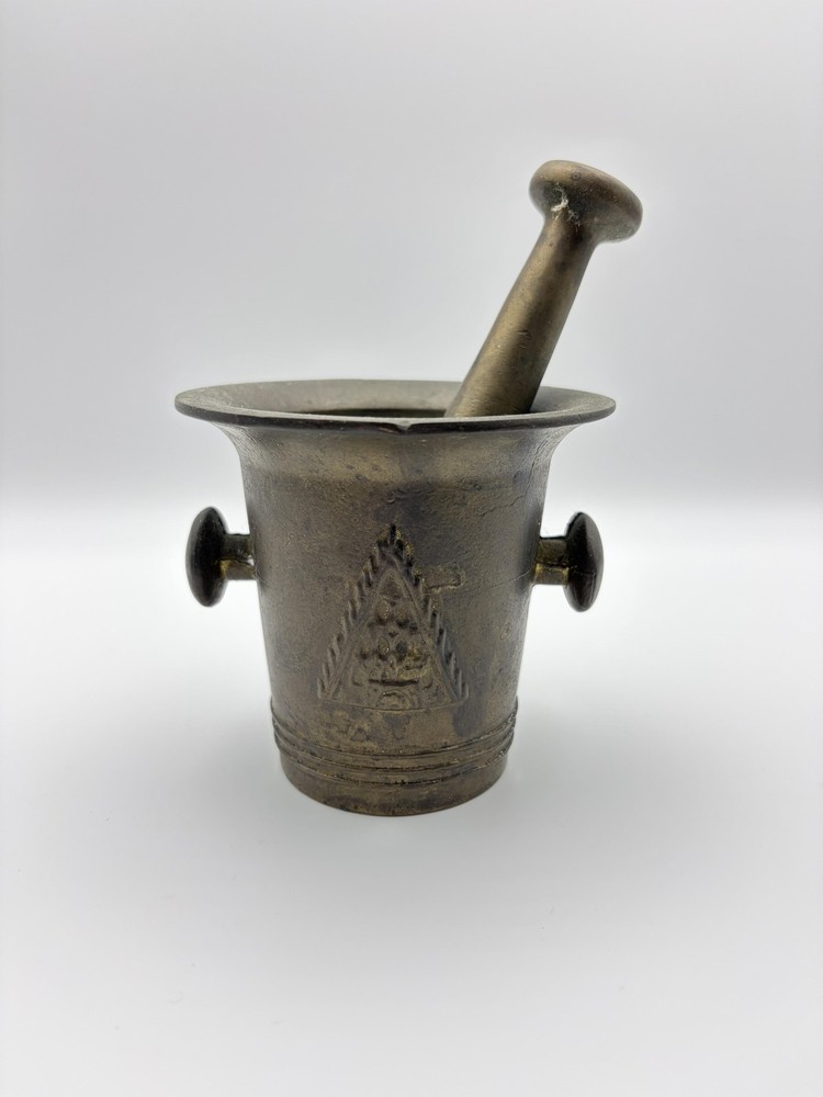 Brass Mortar and Pestle Apothecary Herb Spice Grinder Embossed Eagle Crest