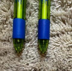 Drug Rep ZYRTEC Collectible Plastic Pens – Blue And Lime Green