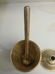 Mortar and Pestle with Lid – Solid Brass – 4.2 lbs – Vintage Apothecary