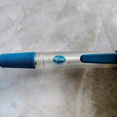 Lot Of 4 Lipitor Pharmaceutical Drug Rep Pens Advertising HTF