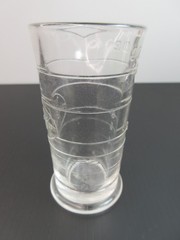 1930’s ENSIGN UK Footed Glass Embossed APOTHECARY MEASURE BEAKER Ounces & Drams