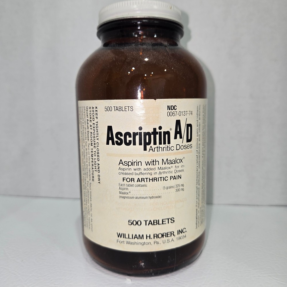 VINTAGE – Ascriptin A/D – Brown Glass – Screw Metal Lid