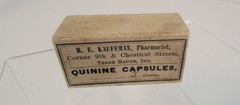 Vtg Cardboard Medicine Box Medical Ephemera H.E. Kauffman Quinine Capsules EMPTY