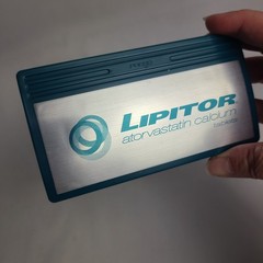 Vintage Lipitor Astorvastatin Refrigerator Magnet Clip Pharmaceutical Drup Promo