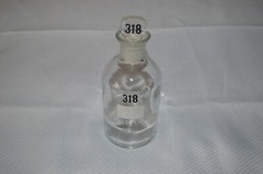 WHEATON ~ VITRO ~ U.S.A. ~ GLASS LABS BOTTLES ~ LABORATORY ~ PHARMACEUTICAL ~NEW