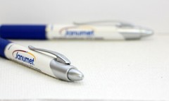 Pharmaceutical Drug Rep Collectible Pens 4 Plastic Janumet Blue on White NEW
