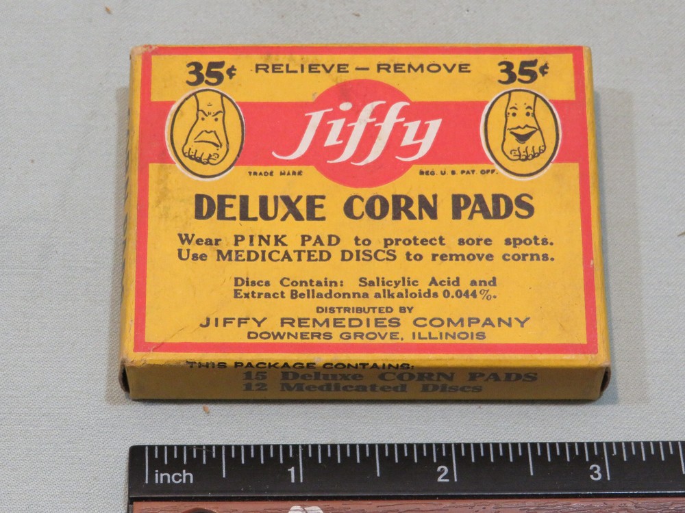 Vintage NOS Jiffy Deluxe Corn Pads, Original Box w/Contents