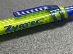 Zyrtec PEN Drug Rep Pharmaceutical Promo Advertising Green Blue Click