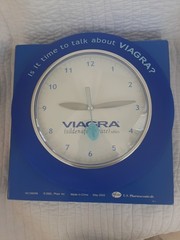 Viagra Pfizer 2003 Promotional Wall Clock Drug Rep Advertising Pharma Blue Pill